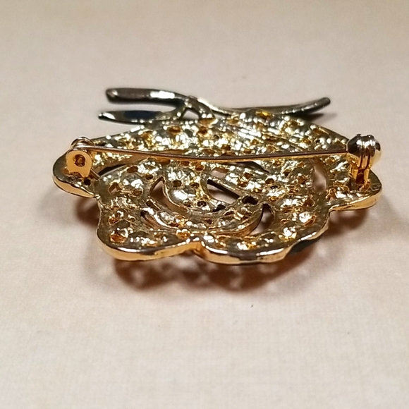 Vintage Black Enamel Rose Rhinestone Gold Tone Brooch - Picture 12 of 12